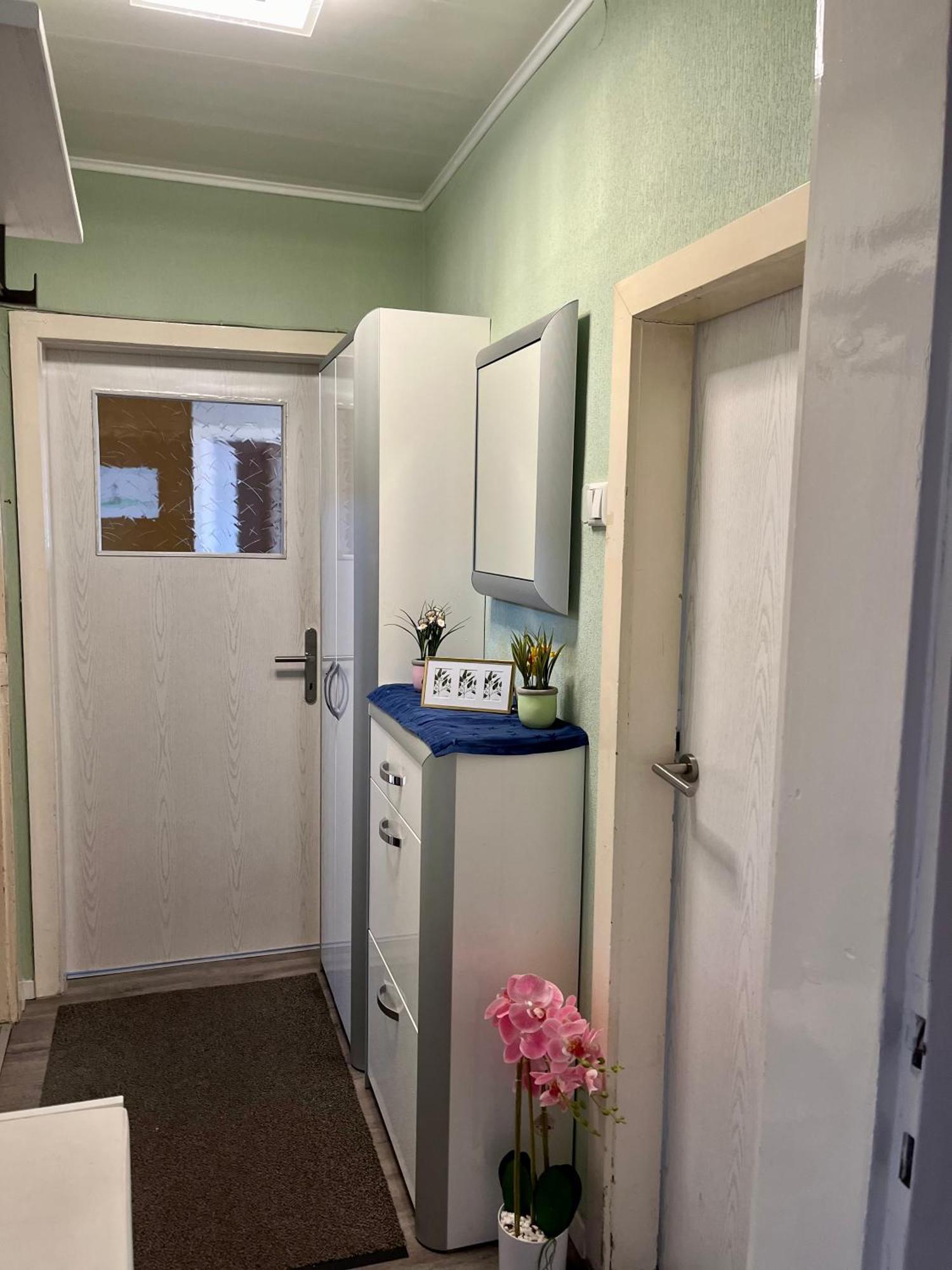 Gemuetliche Wohnung/ Cozy Apartment Niklasdorf Dış mekan fotoğraf